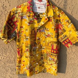 Knotts Berry Farm Employees Shirt Sz S Yellow Fiesta Men's